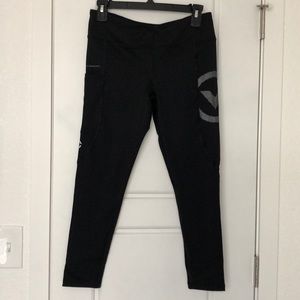 Virus 7/8 black workout leggings Sz M